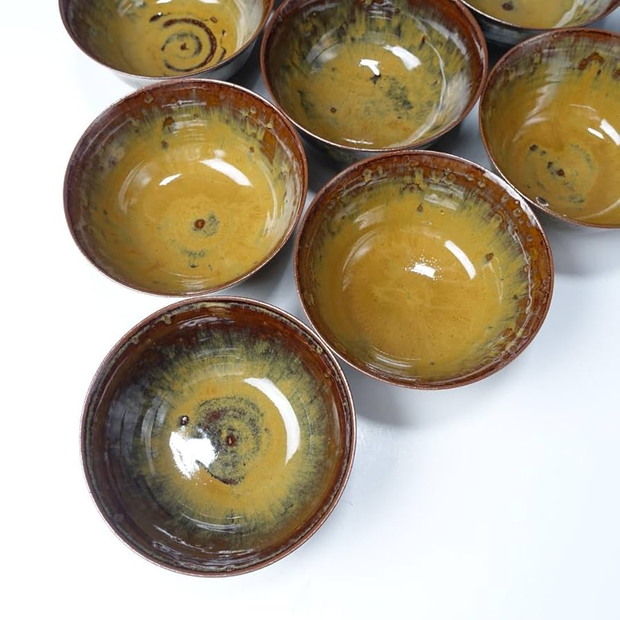 値下げ！茶道具　高取焼　数茶碗　豊泉窯　10客　共箱 Amazon.co.jp: 高取焼 鷹取窯 作家物 数茶碗 10客揃 共箱付